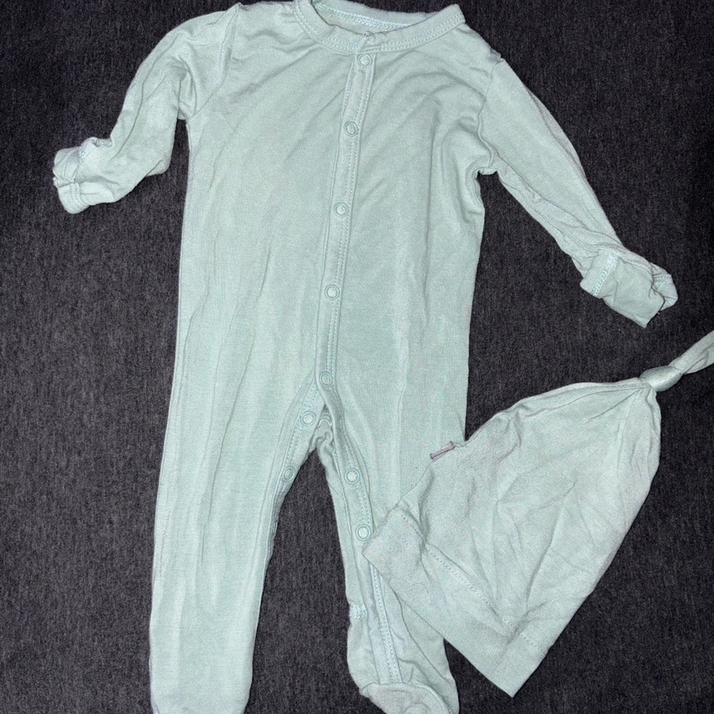 snap footie with hat from Kyte baby preemie